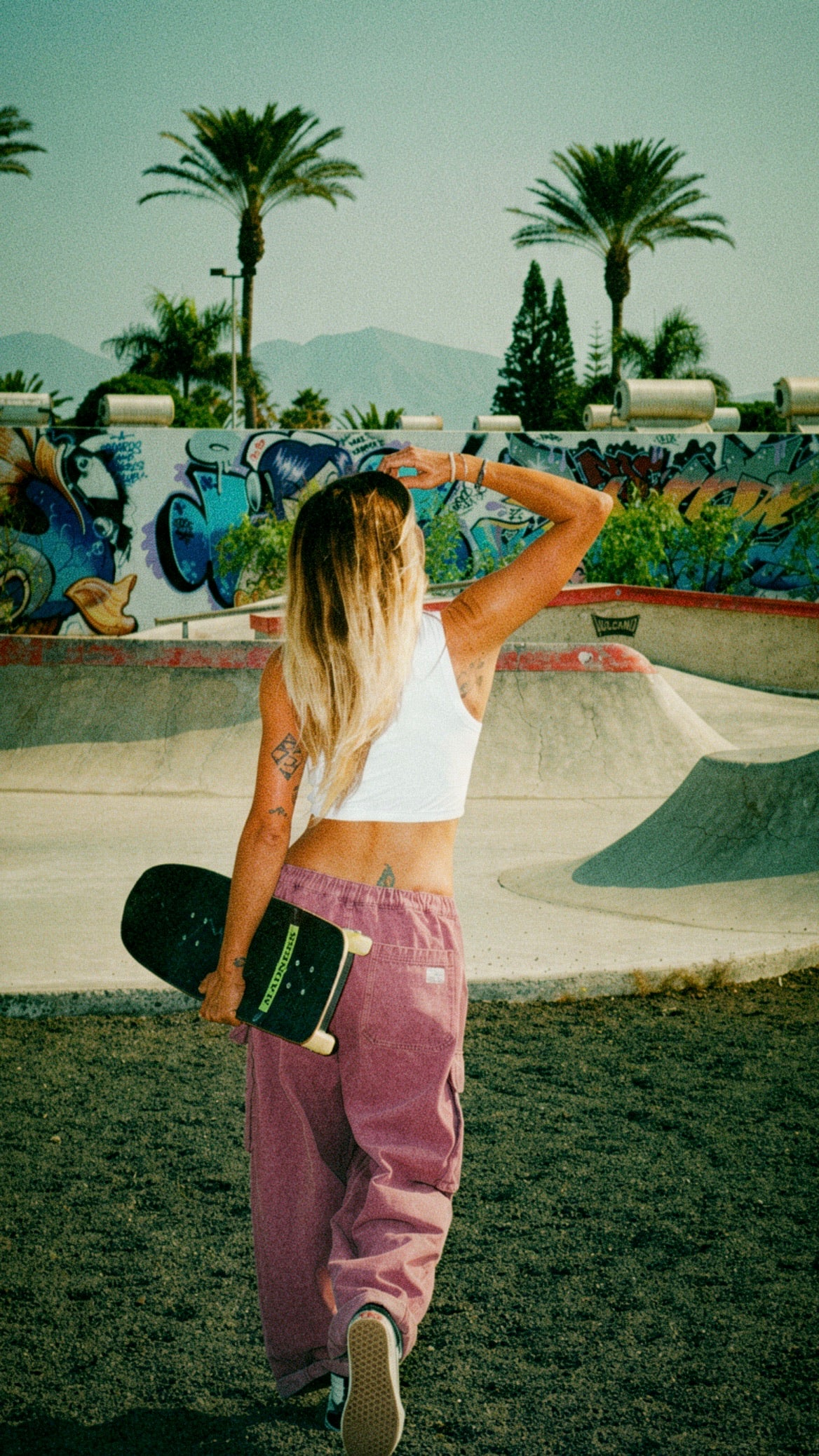 Dusty Rose Barrel Jeans