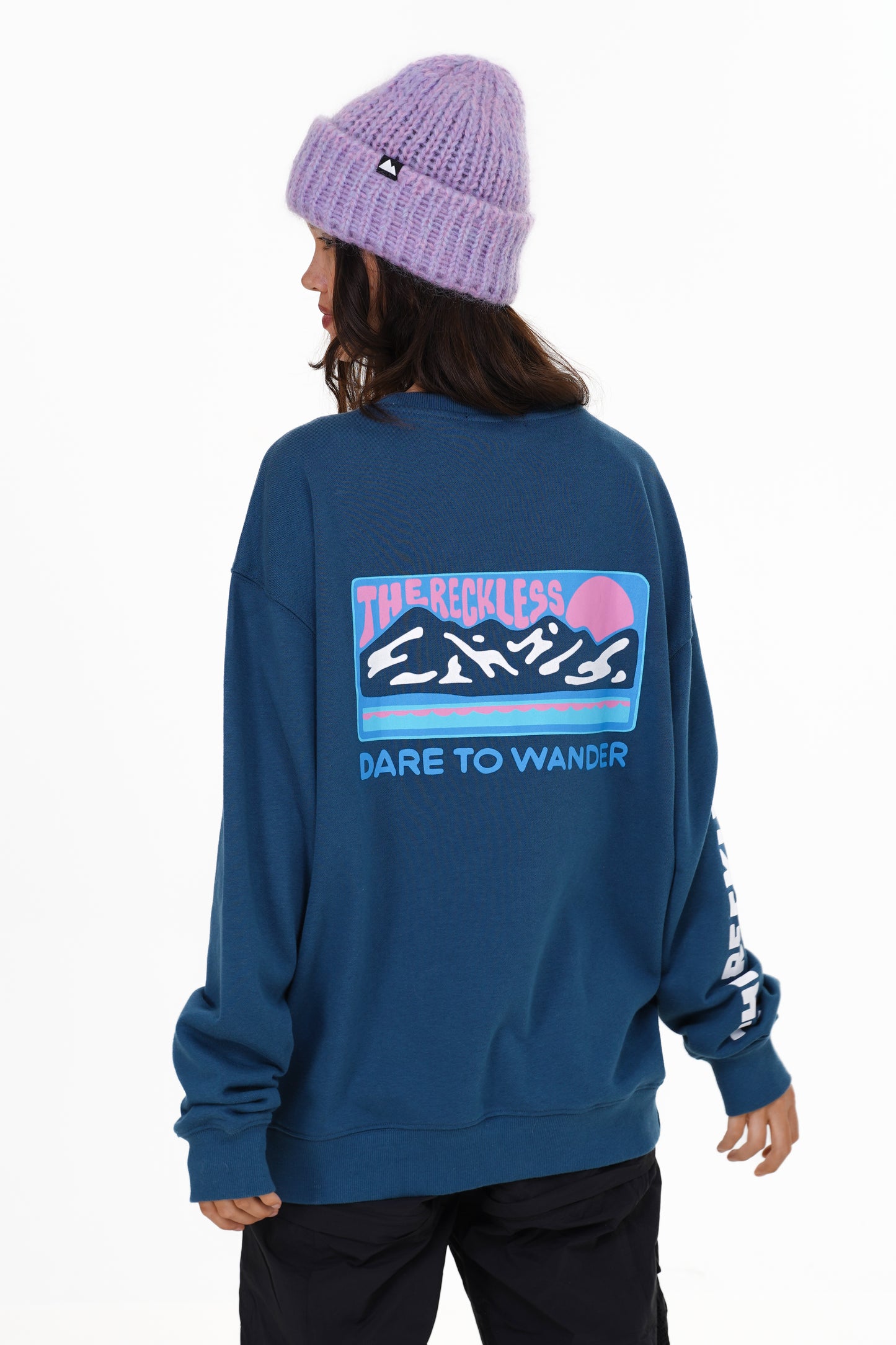 Dare To Wander Light Crewneck