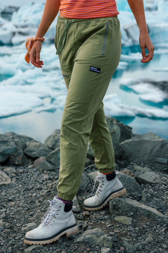 Load image into Gallery viewer, Ása&amp;#39;s Hiking Pants

