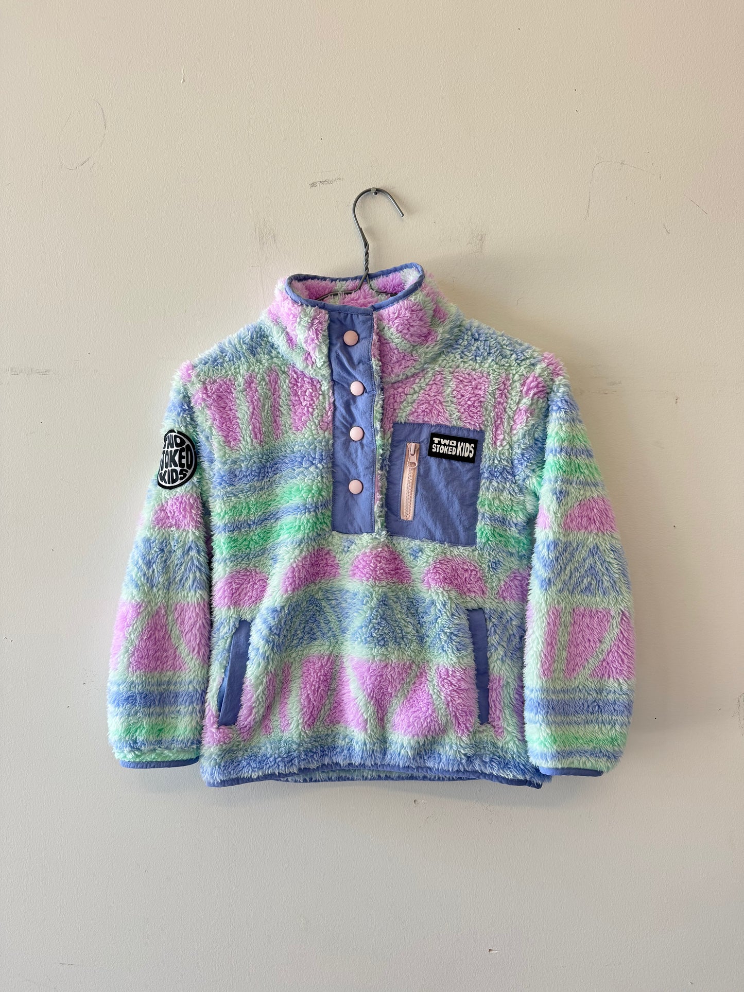 UNIQUE SAMPLE #24