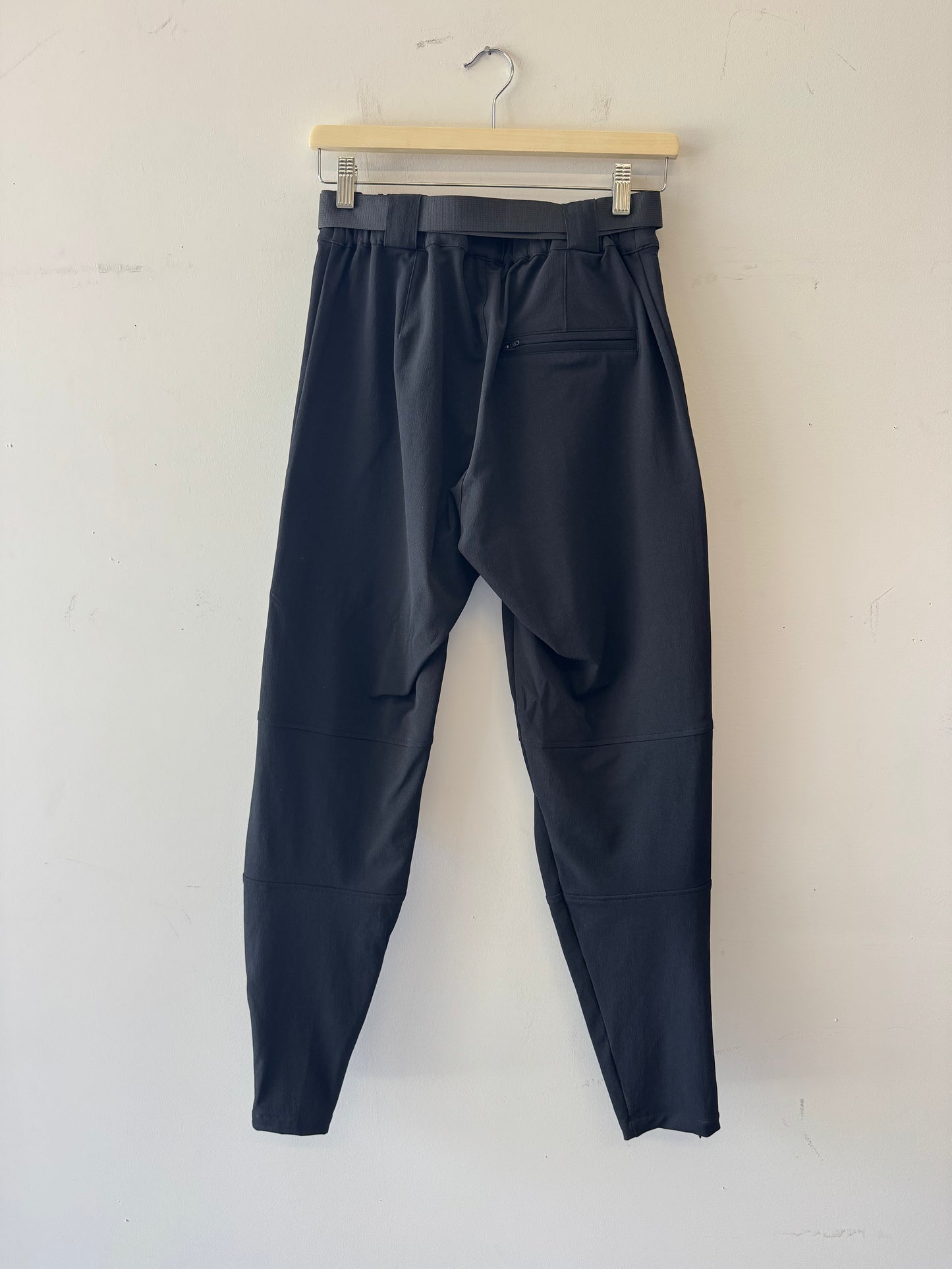 UNIQUE SAMPLE #6