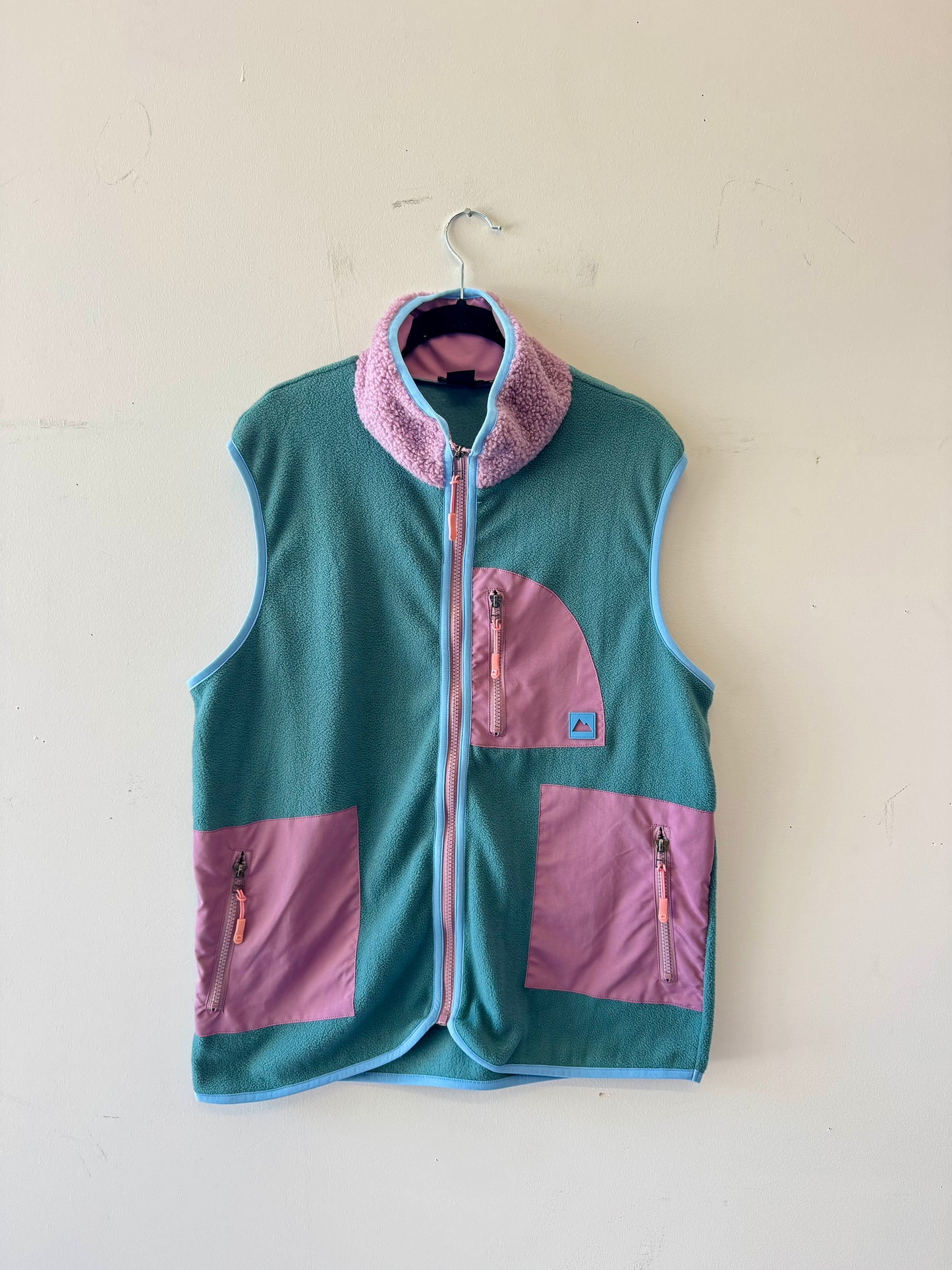 UNIQUE SAMPLE #10