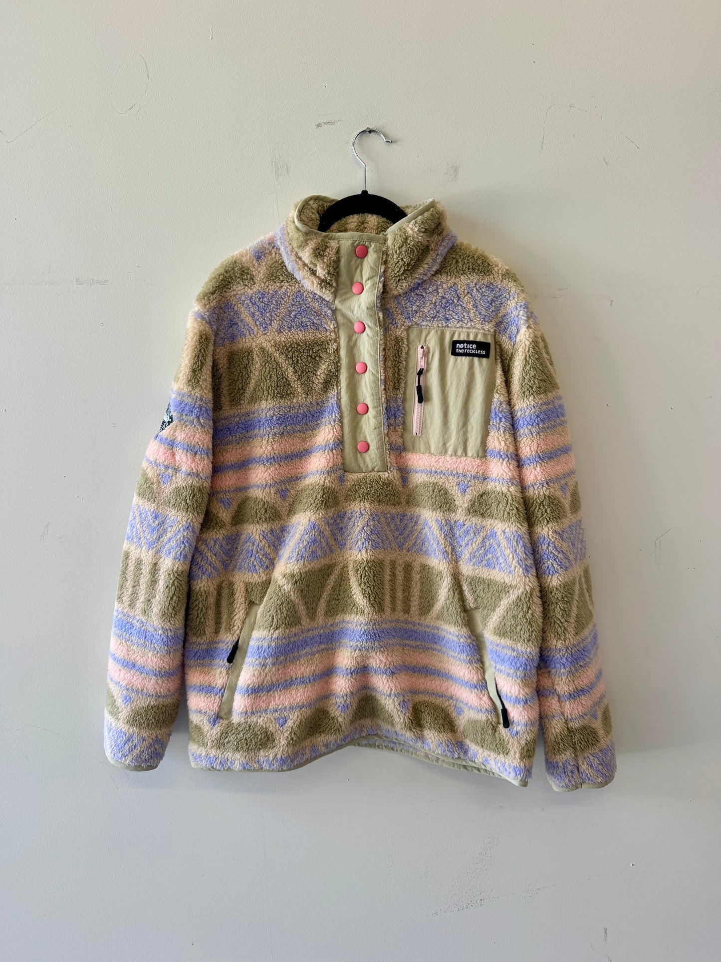 UNIQUE SAMPLE #22