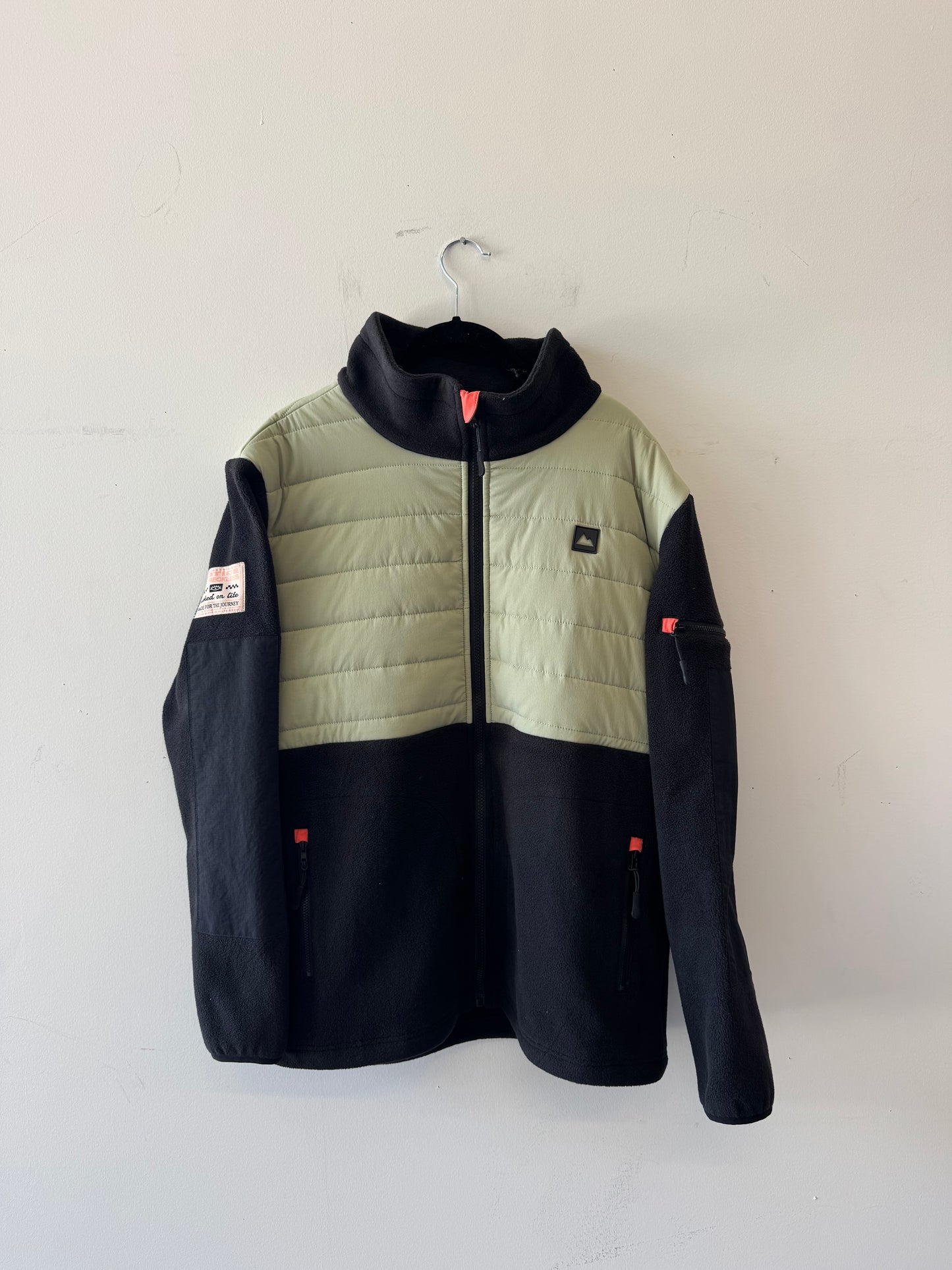 UNIQUE SAMPLE #29