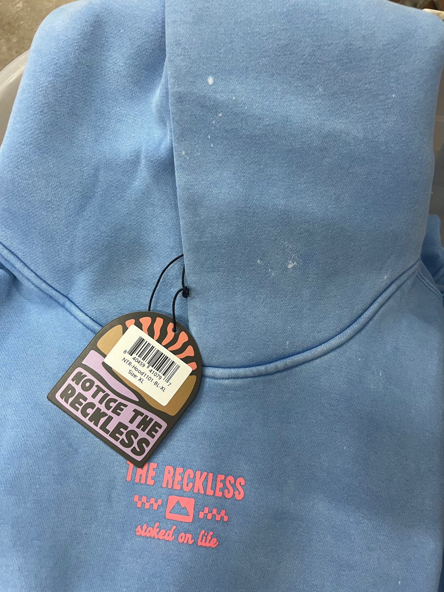 DEFECT - No Bad Days Cropped Hoodie