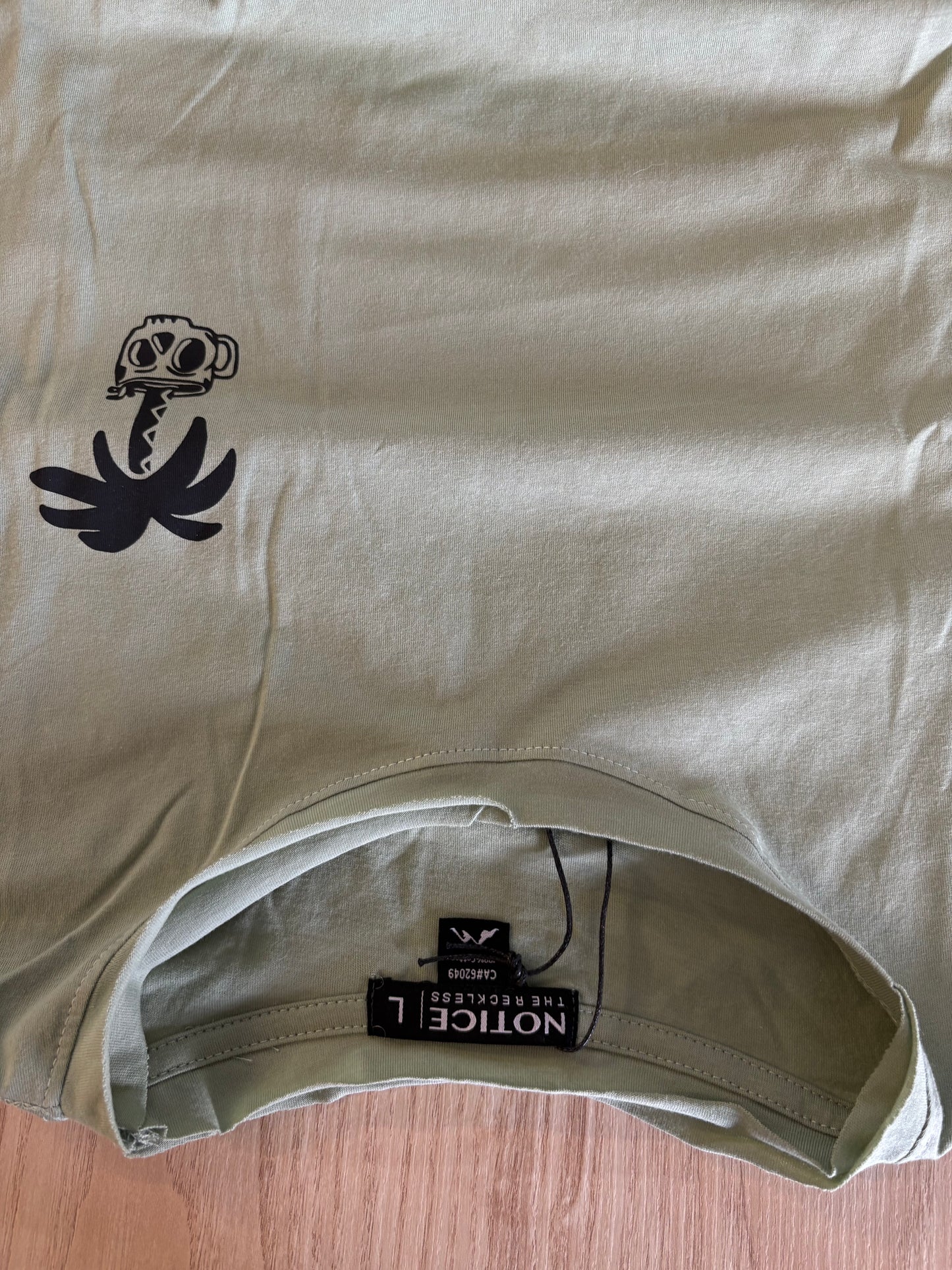DEFECT - Slow Sunday Men's Tee