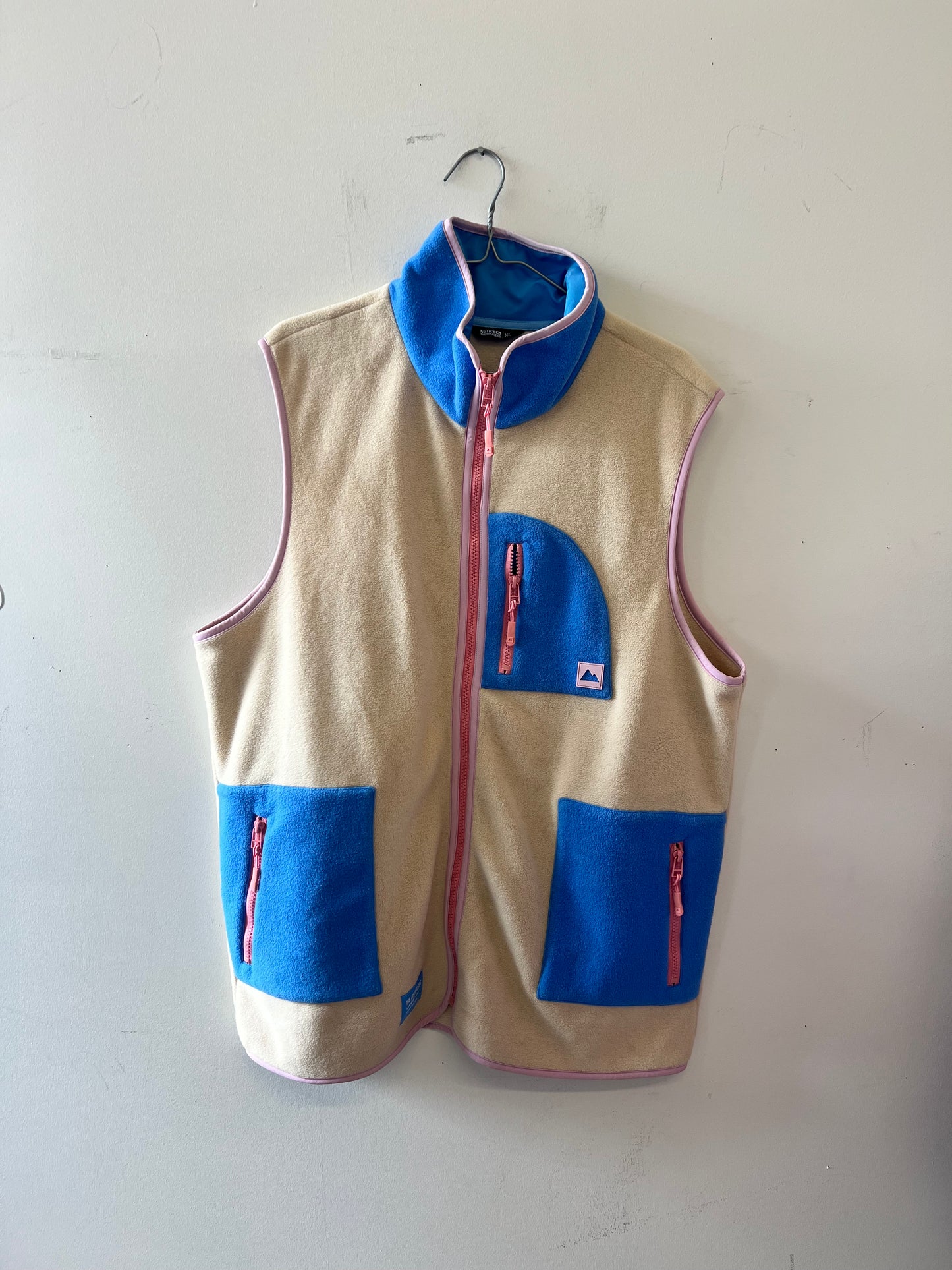 DEFECT - Overland Vest