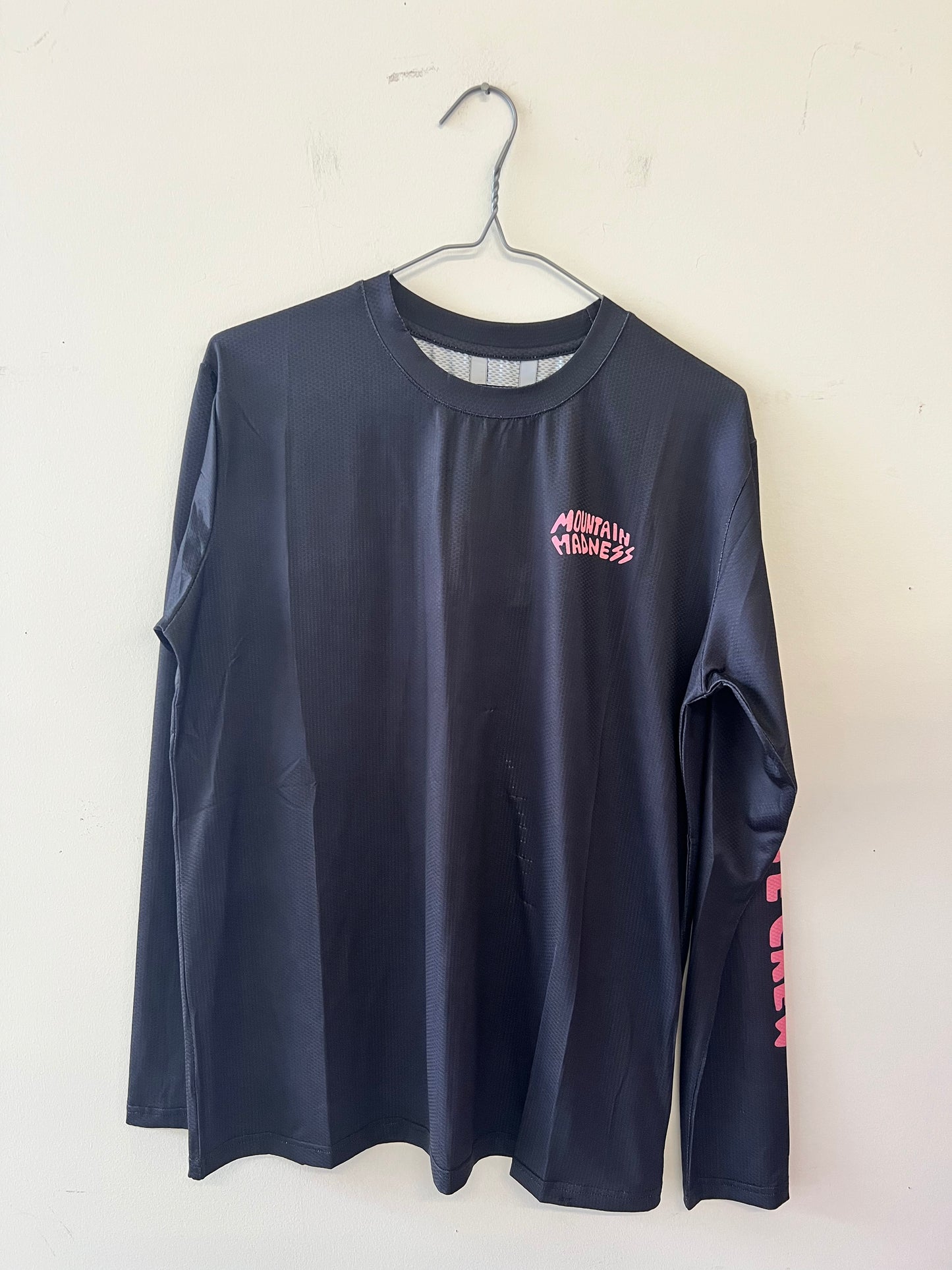 DEFECT - Mountain Madness Long Sleeve