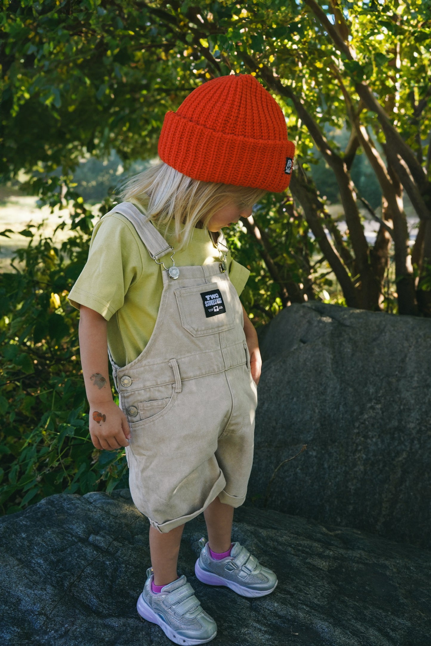 Lightweight safari short overalls for kids made from a lyocell and cotton blend