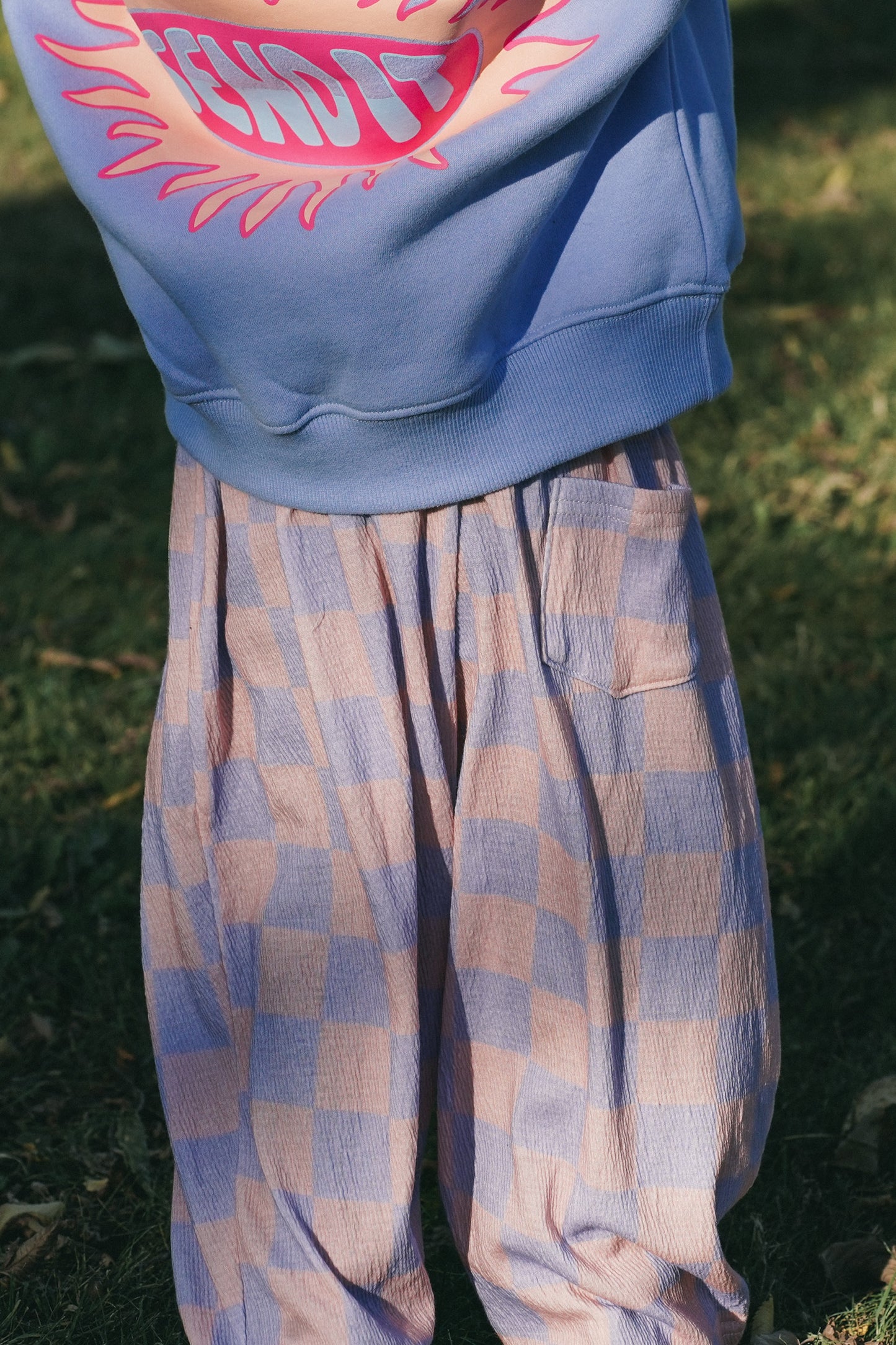 Kids Mist Checkered pants in cotton with pink and blue pattern for summer wear