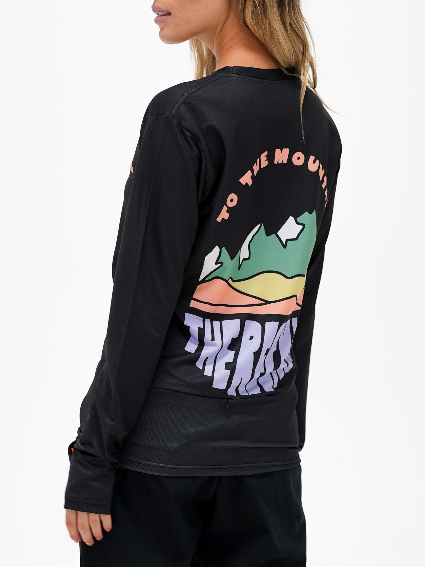 Black MTB long sleeve jersey with technical fabric and moisture wicking properties for cycling