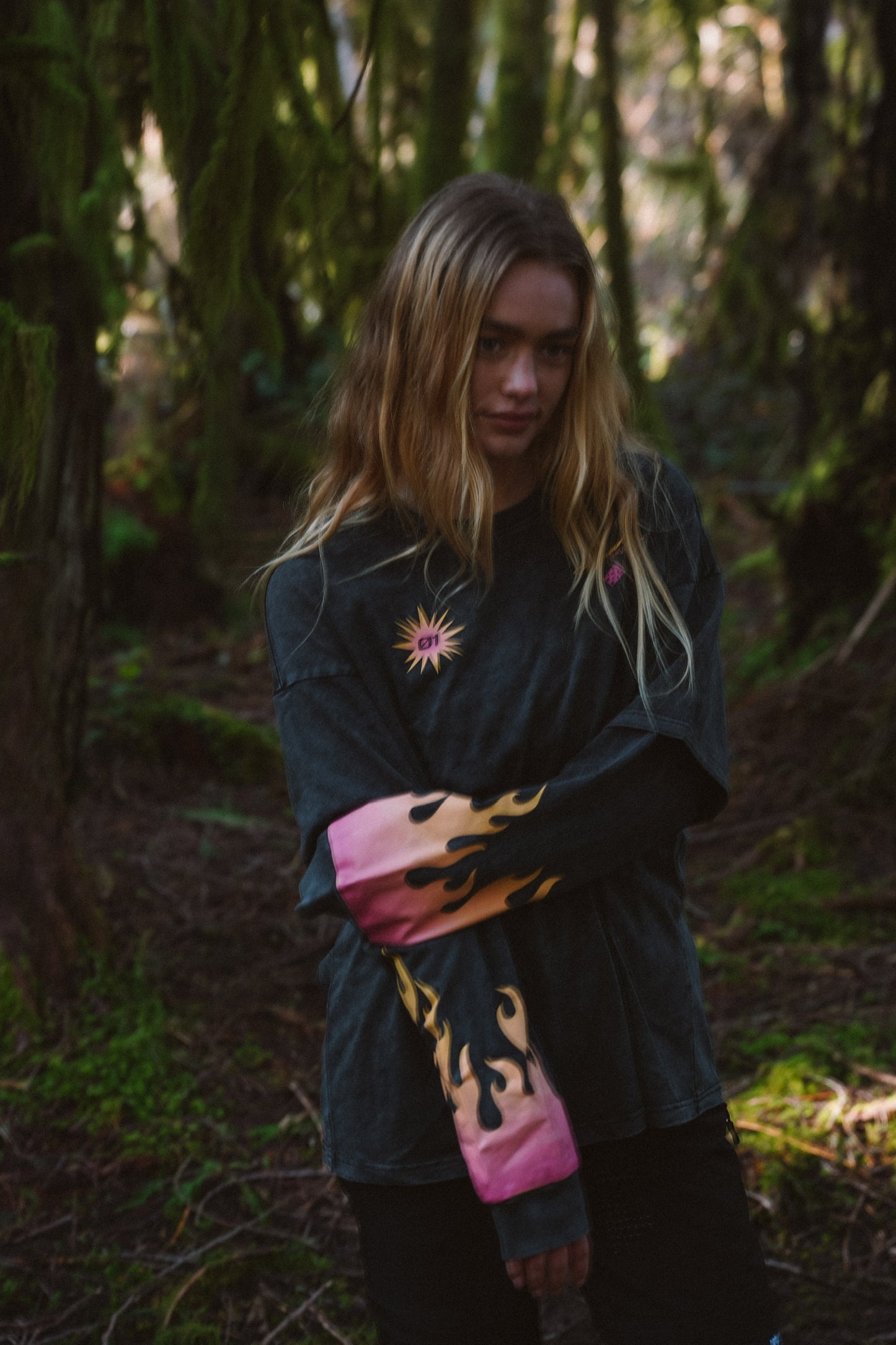 Unisex mountain bike long sleeve designed for relaxed trail sessions, breathable movement and standout casual riding aesthetics