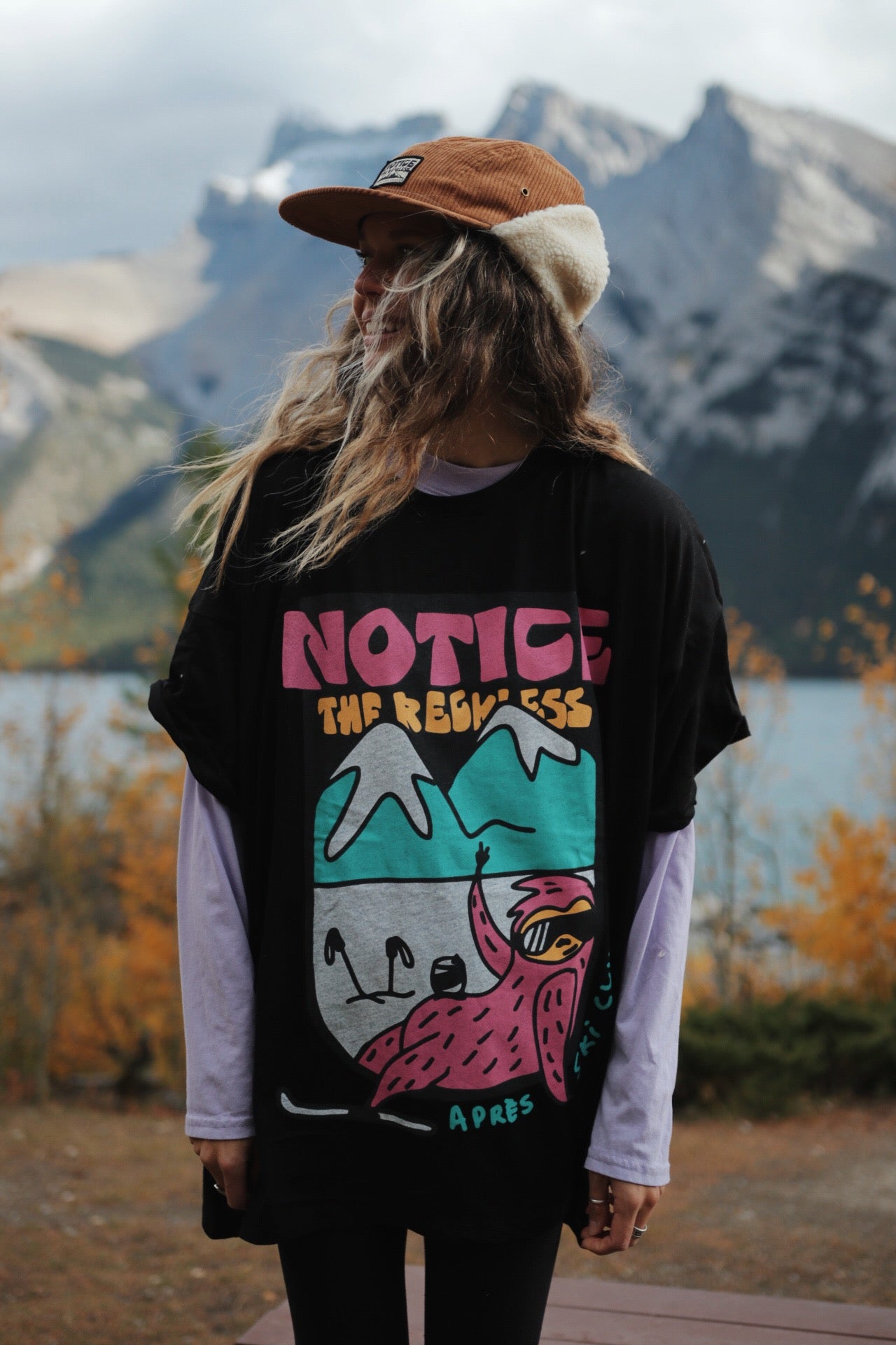 Charger l&amp;#39;image dans la galerie, Mountain Sloth Oversized Tee
